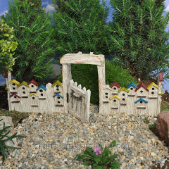 Birdhouse Gate