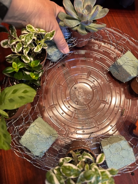 Assembling the Wreath